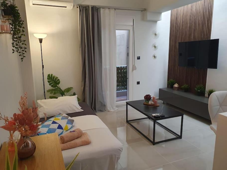 Pleasantstay City Appartement Thessaloniki Buitenkant foto